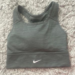 Nike Sprots Bra, Medium Support, NWT, Size Xs